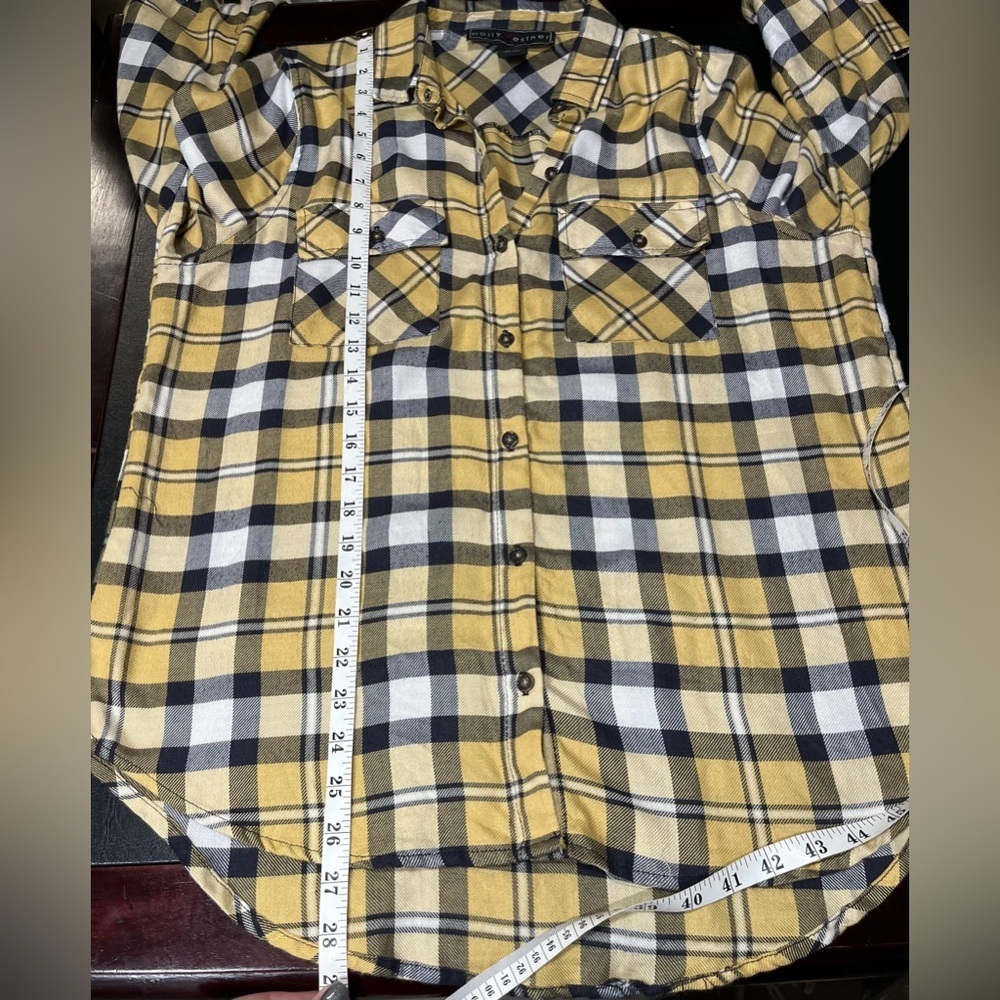 🔥Polly & Esther plaid top size large - Picture 7 of 7